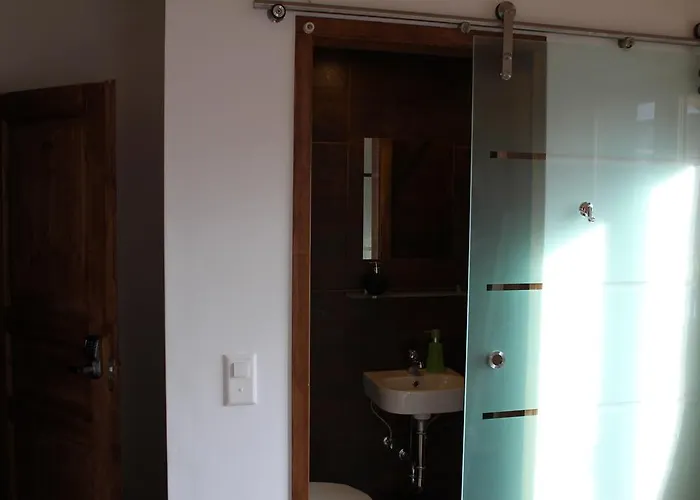 La Baraque Bed & Breakfast 3*